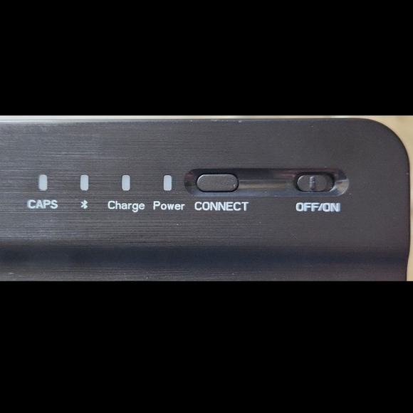 Keyboard - Picture 4 of 5